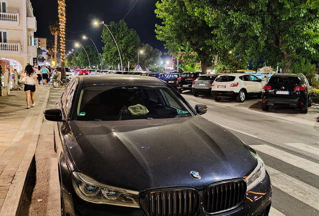 BMW M760Li xDrive