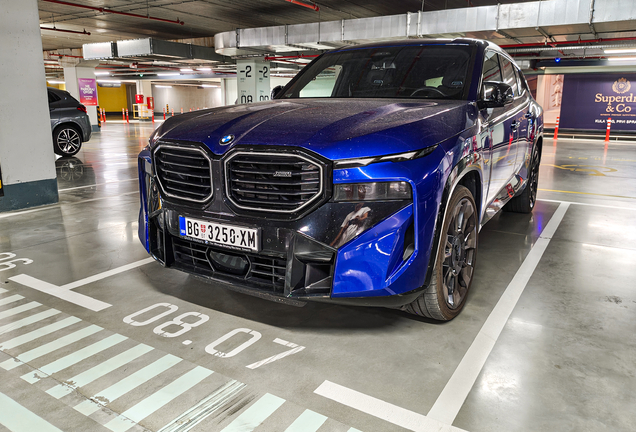 BMW XM G09
