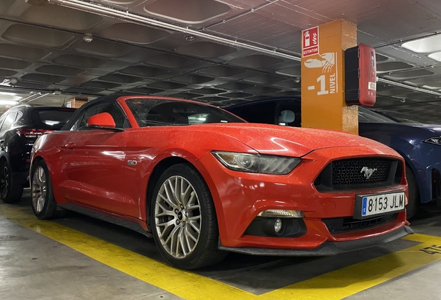 Ford Mustang GT Convertible 2015