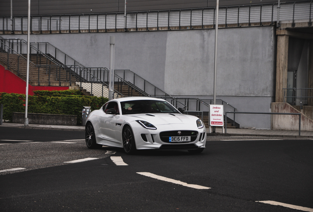 Jaguar F-TYPE R Coupé 2017