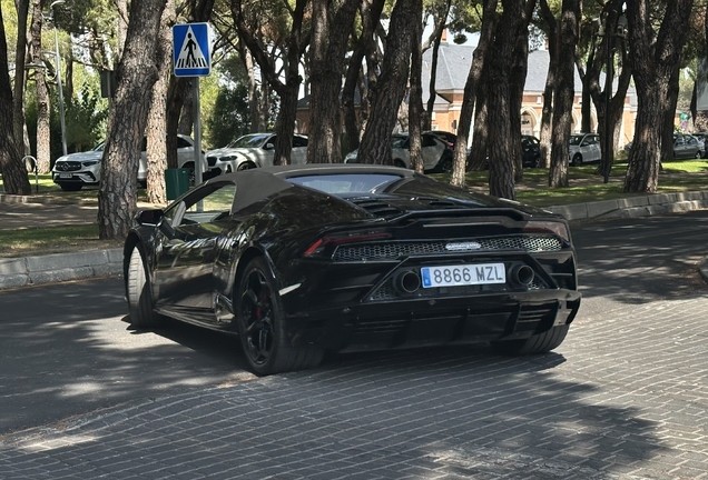 Lamborghini Huracán LP640-4 EVO Spyder