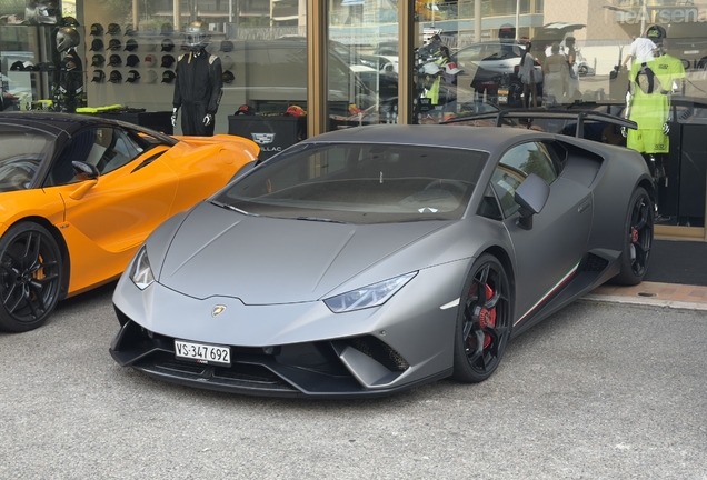 Lamborghini Huracán LP640-4 Performante