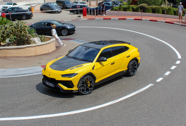 Lamborghini Urus Performante