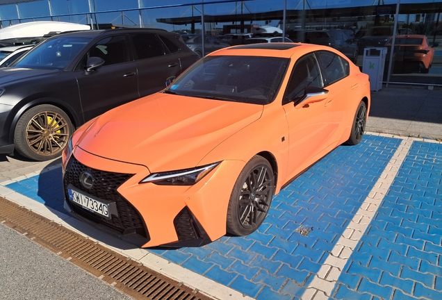 Lexus IS 500 F Sport Performance