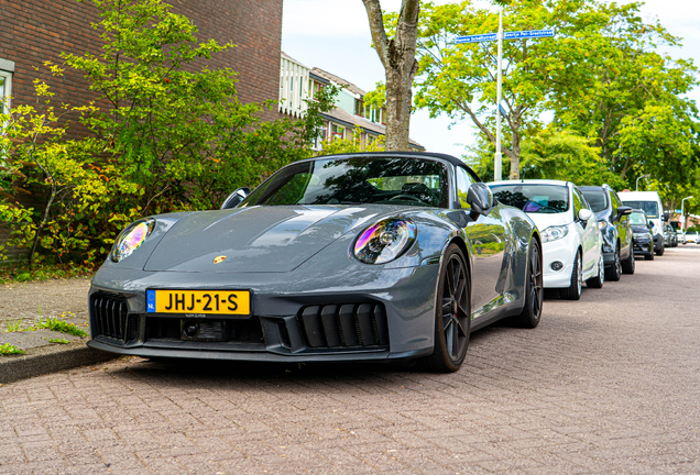Porsche 992 Carrera 4 GTS Cabriolet MkII