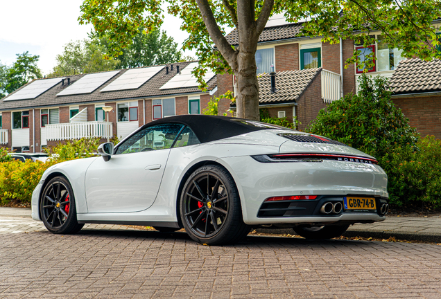 Porsche 992 Carrera 4S Cabriolet MkI