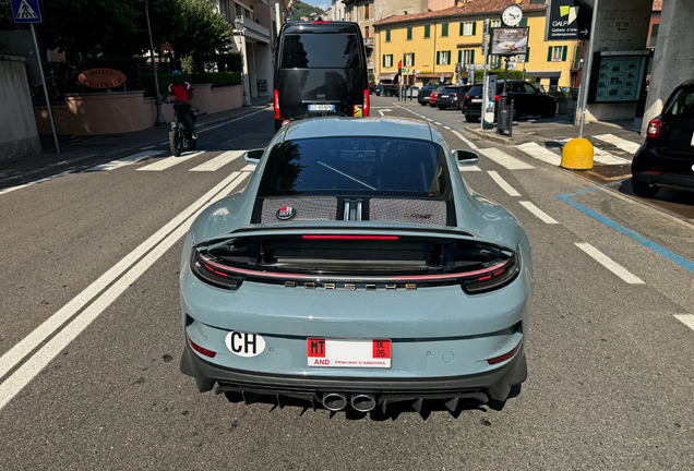 Porsche 992 S/T