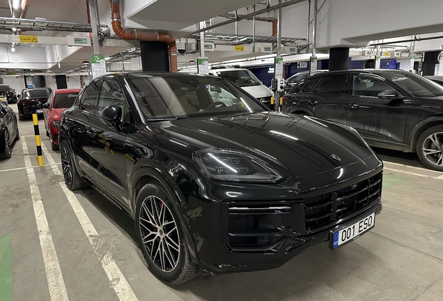 Porsche Cayenne Coupé Turbo E-Hybrid