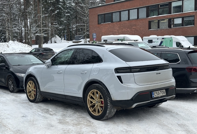 Porsche Macan EV Turbo