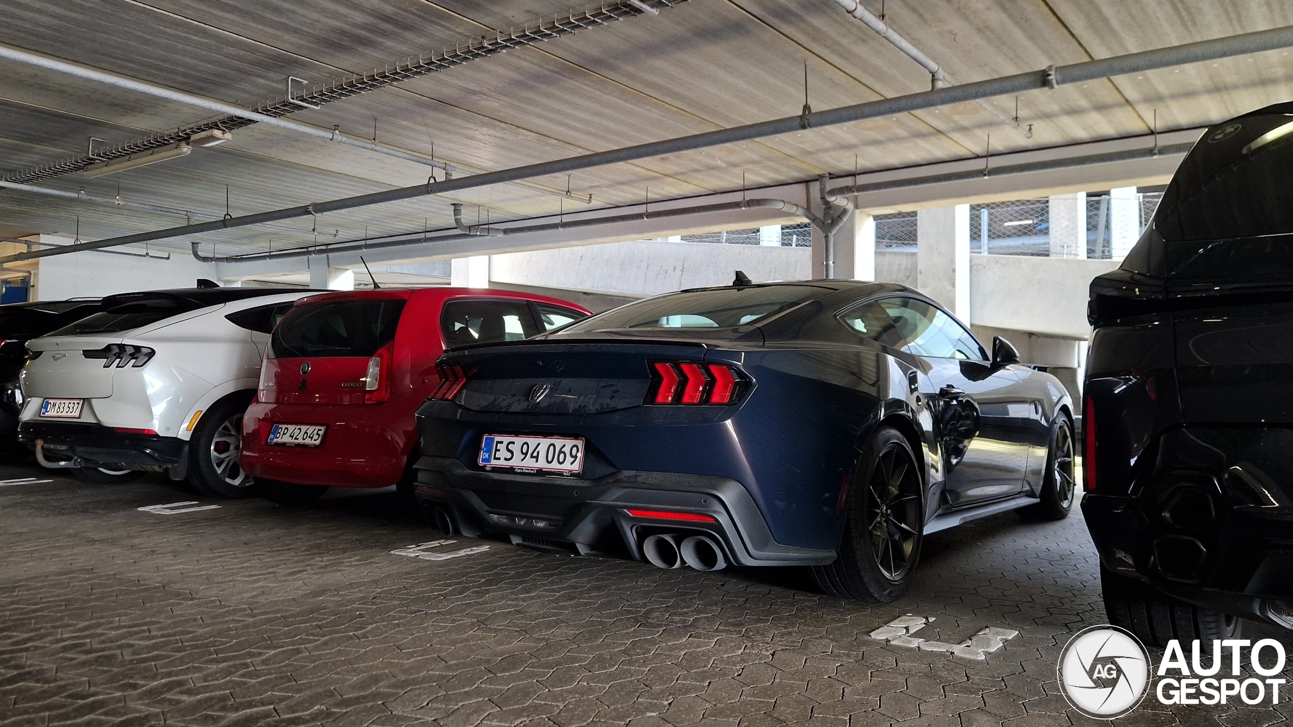 Ford Mustang Dark Horse 2024