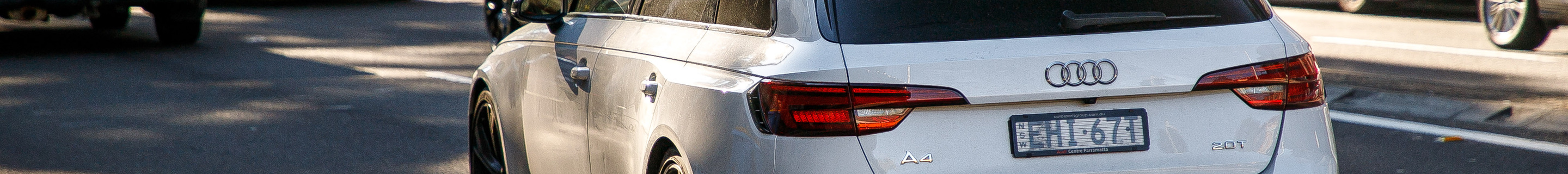 Audi RS4 Avant B9