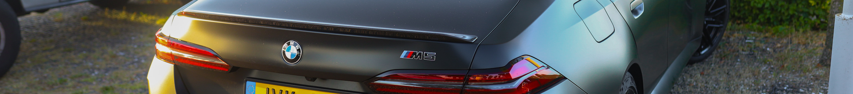BMW M5 G90