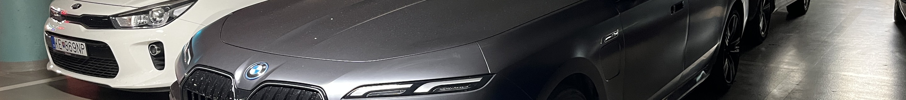 BMW M760e xDrive