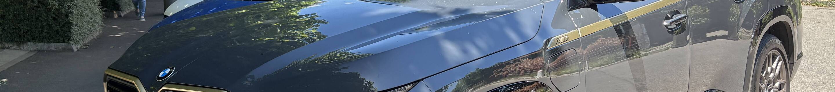 BMW XM G09