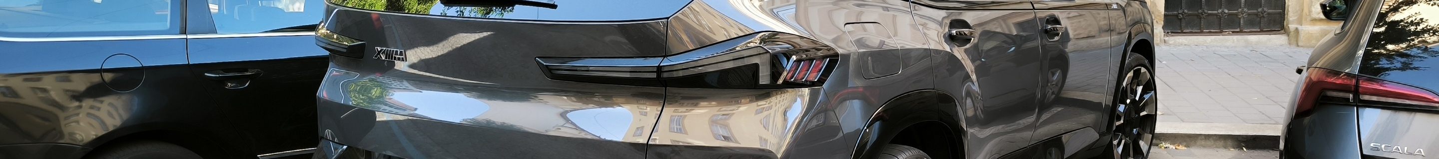 BMW XM G09