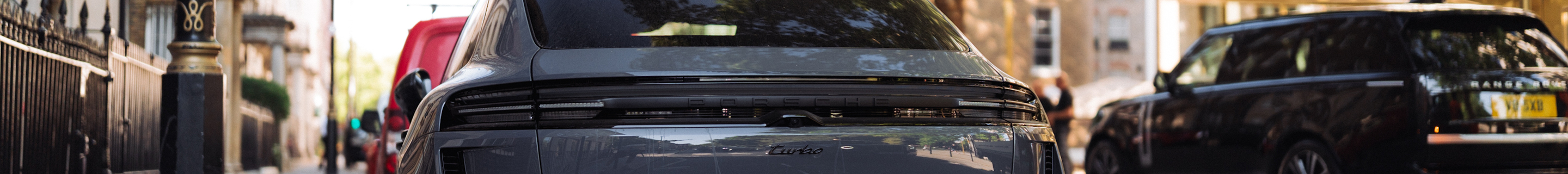 Porsche Macan EV Turbo