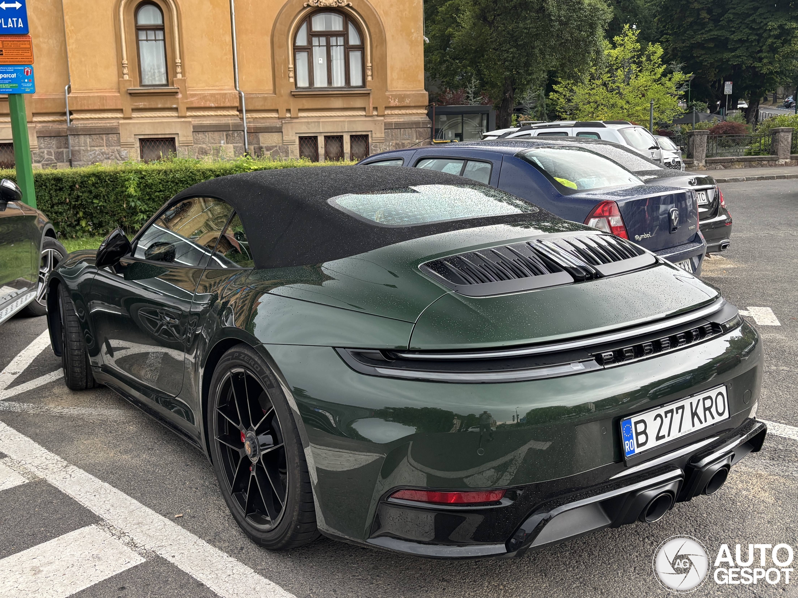 Porsche 992 Carrera 4 GTS Cabriolet MkII