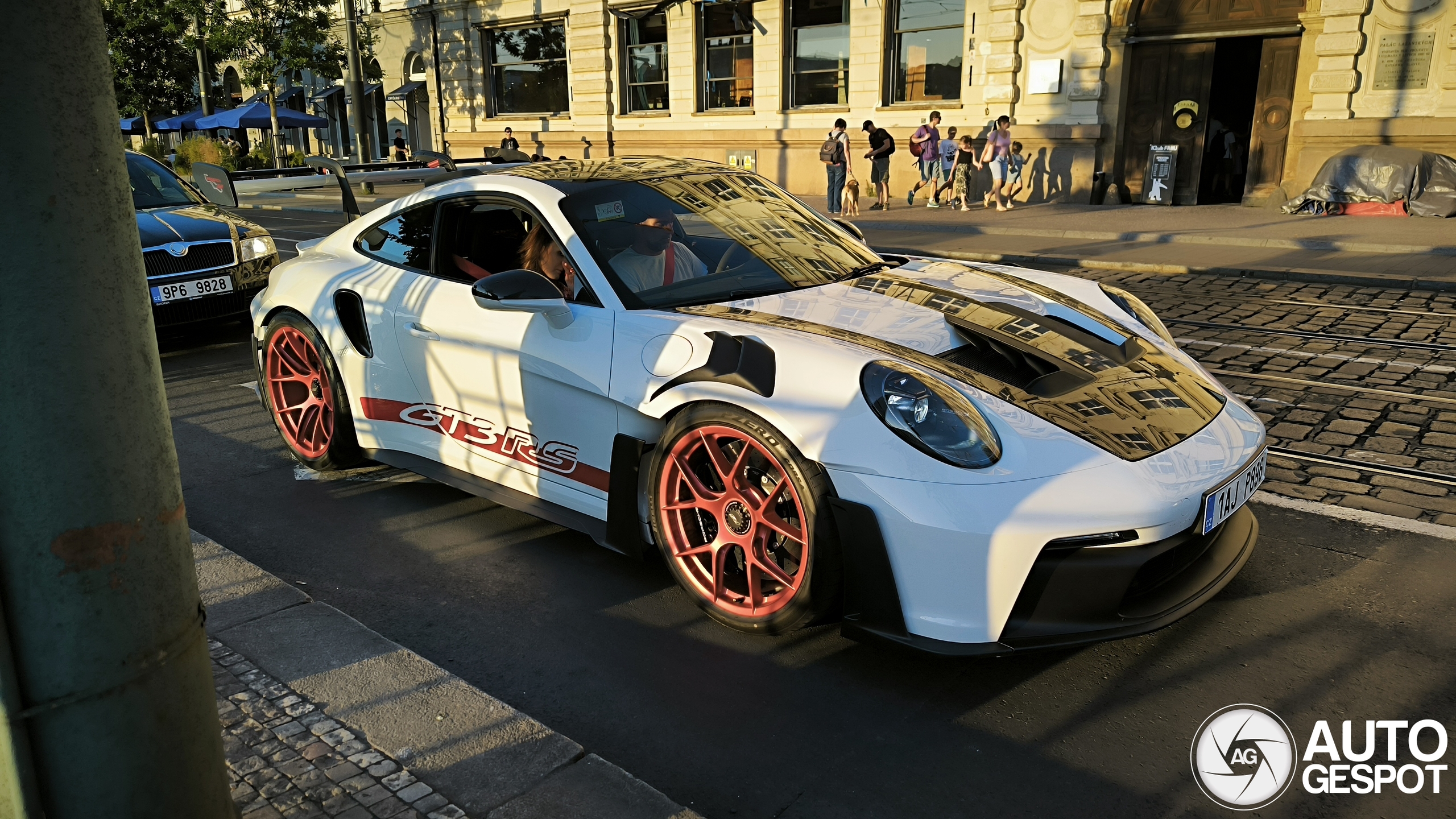 Porsche 992 GT3 RS MkI Weissach Package