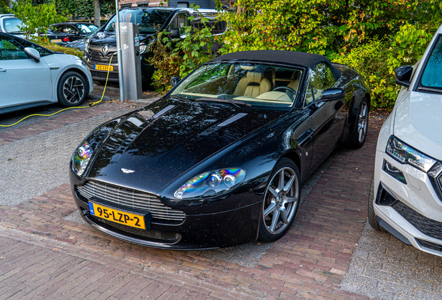 Aston Martin V8 Vantage Roadster