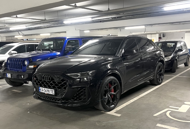 Audi RS Q8 2024