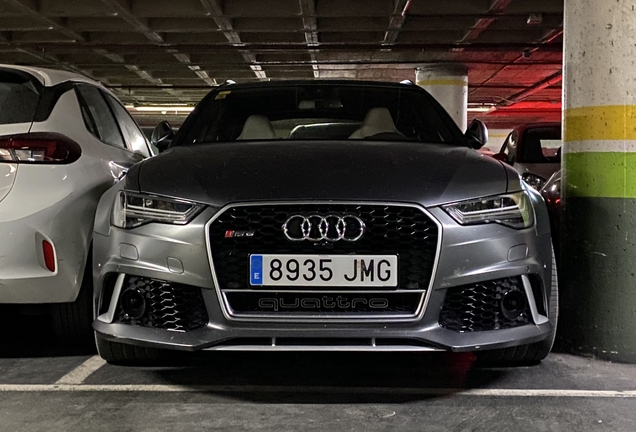 Audi RS6 Avant C7 2015