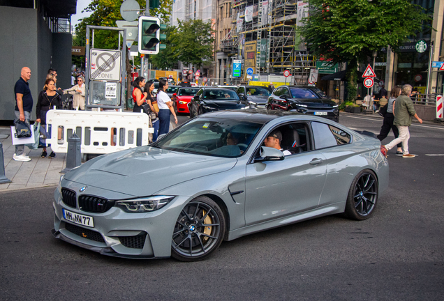 BMW M4 F82 CS