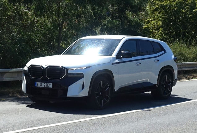 BMW XM G09