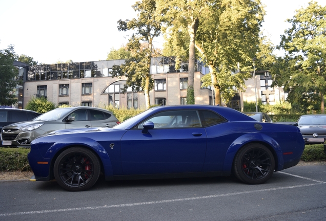 Dodge Challenger SRT Hellcat Widebody