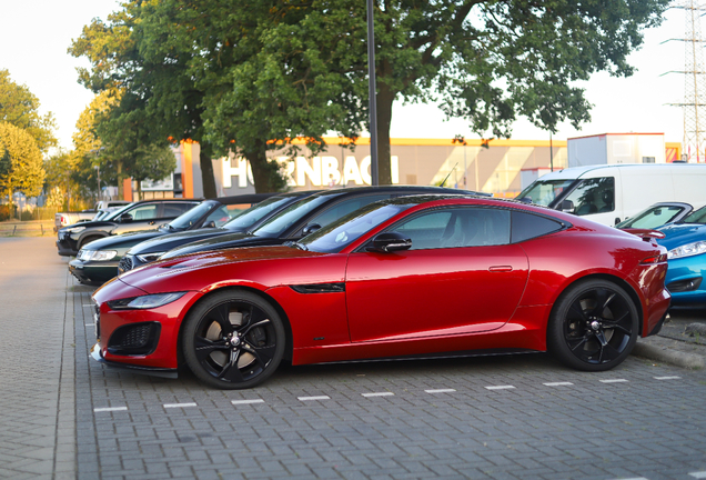 Jaguar F-TYPE P450 Coupé 2020