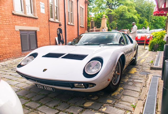 Lamborghini Miura P400 S