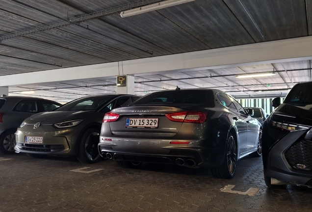 Maserati Quattroporte S 2013