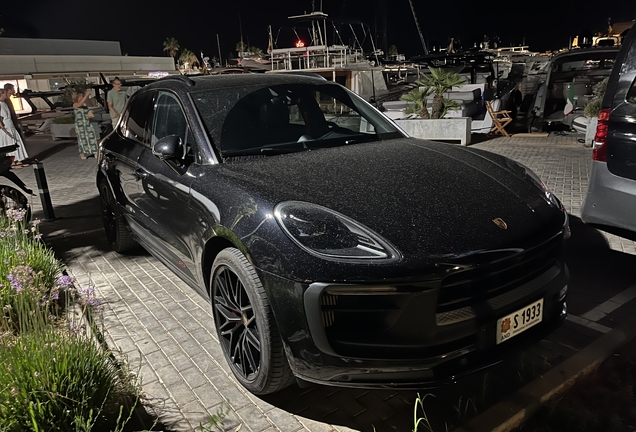 Porsche 95B Macan GTS MkIII