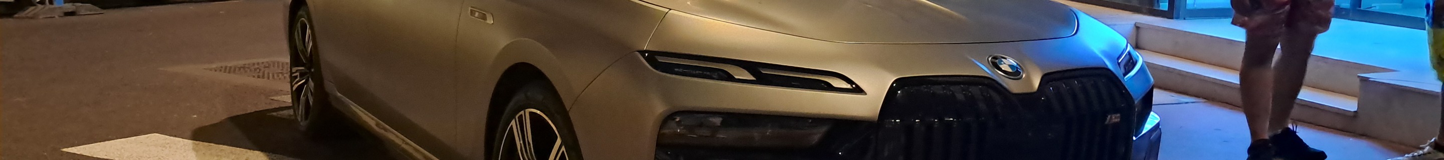 BMW M760e xDrive