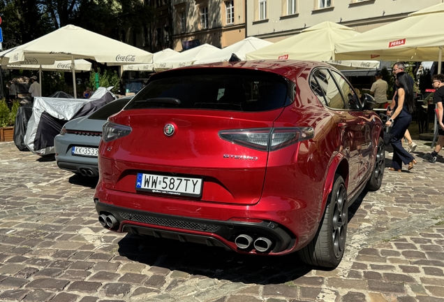 Alfa Romeo Stelvio Quadrifoglio 2023