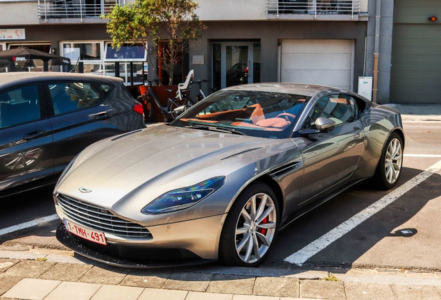 Aston Martin DB11 V8