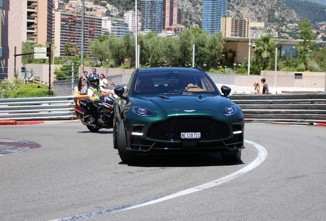 Aston Martin DBX S