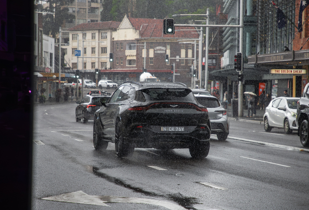 Aston Martin DBX707