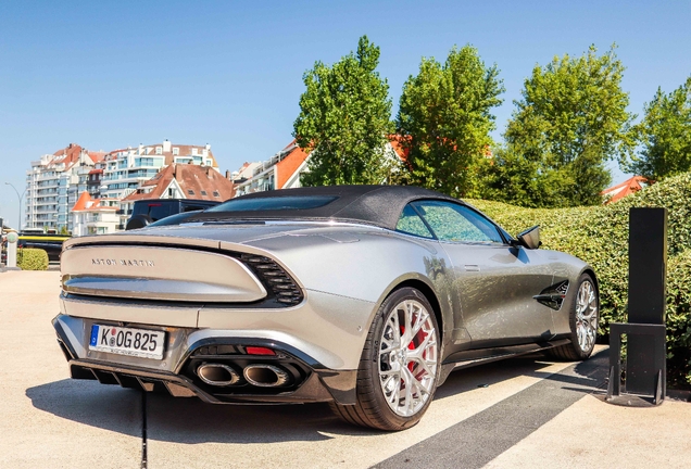 Aston Martin Vanquish Volante 2025