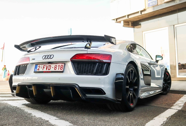 Audi R8 V10 Plus 2015