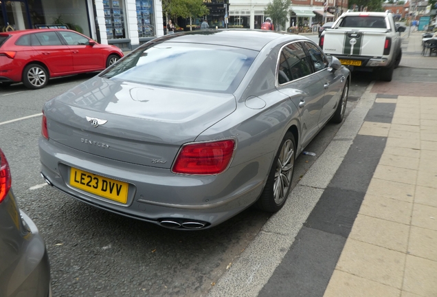 Bentley Flying Spur Hybrid