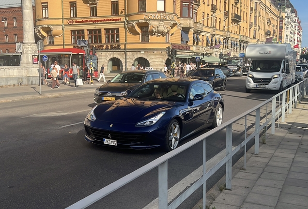 Ferrari GTC4Lusso