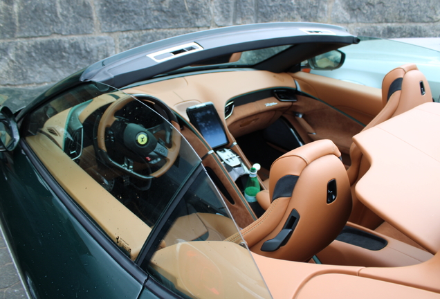 Ferrari Roma Spider