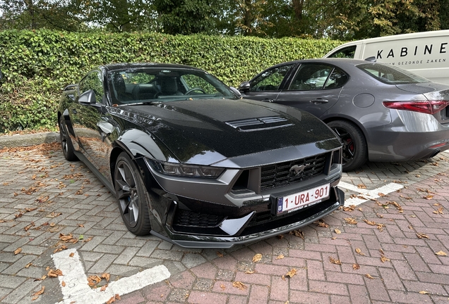 Ford Mustang Dark Horse 2024