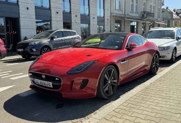 Jaguar F-TYPE S AWD Coupé British Design Edition