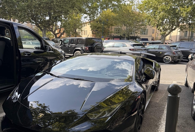 Lamborghini Huracán LP640-4 Performante