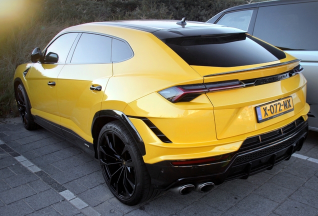 Lamborghini Urus S