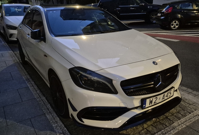 Mercedes-AMG A 45 W176 2015