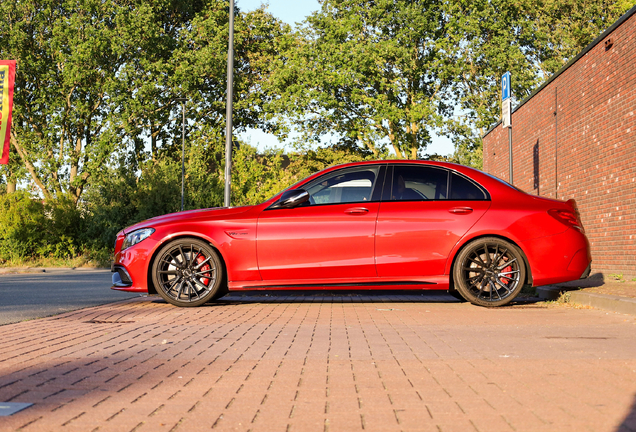 Mercedes-AMG C 63 S W205