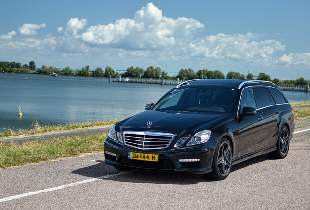 Mercedes-Benz E 63 AMG S212