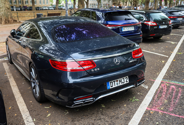Mercedes-Benz S 63 AMG Coupé C217